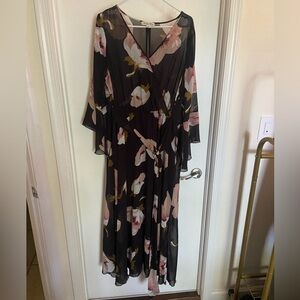 Chic Black and Pink Floral Long Sleeve Dress